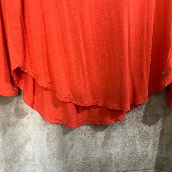 ABERCROMBIE & FITCH ESSENTIALS - Picture 13 of 14